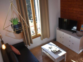 Confortable Duplex à Font-Romeu - 4 Pers, TV, Parking, proche golf et forêt - FR-1-580-120
